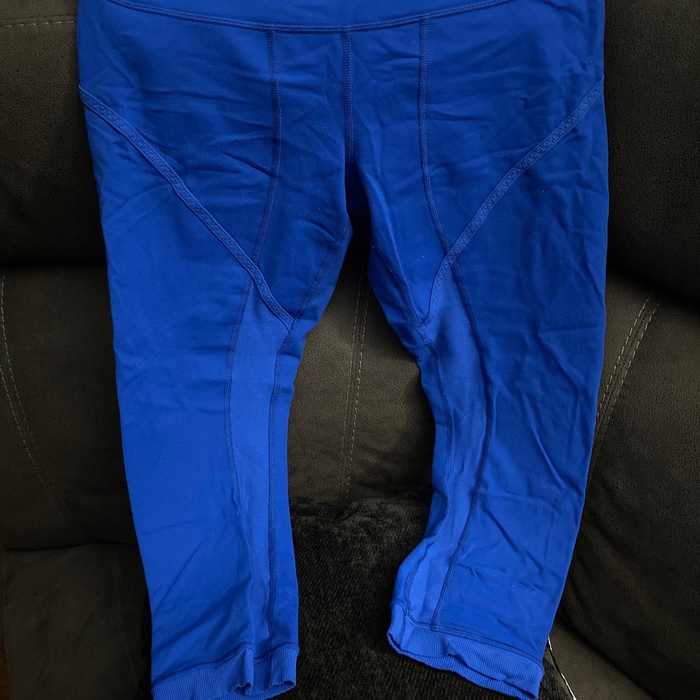Lululemon crop leggings